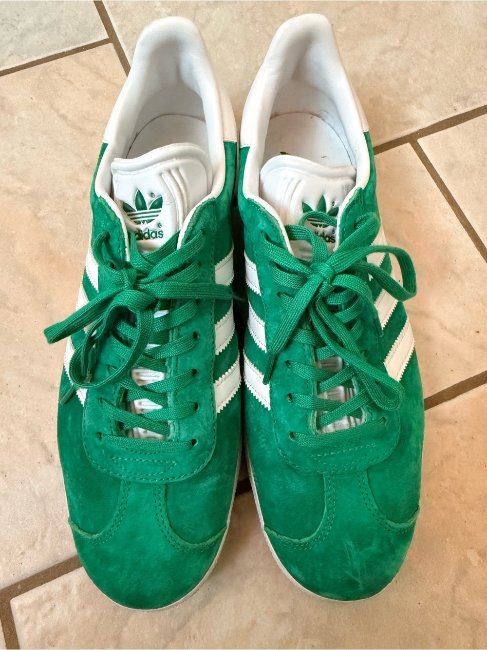 Adidas Gazelle BB5477 Green White Suede Men’s Size 9 Classic Sneakers